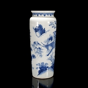 Jarrón de porcelana en azul y blanco 
