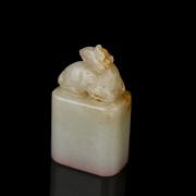 Hetian jade seal ‘Ram’, Qing dynasty