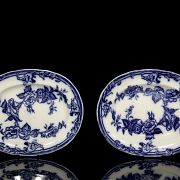 一对荷兰瓷托盘,出自 Petrus Laurentius Regout 之手,19 世纪