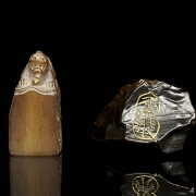 Dos figuras de piedra tallada, s.XX