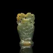 Jade-carved figure, “Vase”, Qing Dynasty