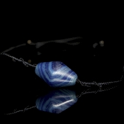 Colgante Dzi de ágata azul, dinastía Liao