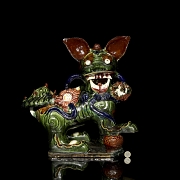 Figura de cerámica esmaltada 