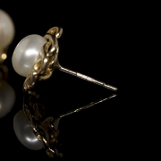 Pendientes de oro amarillo con perlas