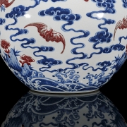 Jarrón globular de porcelana 