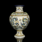 胡安·鲁伊斯·德·卢纳（1863–1945）《康乃馨花瓶》，20世纪