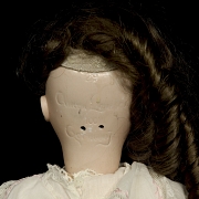 Muñeca de porcelana de carácter