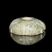 Carved jade figure ‘Frog’, Zhou dynasty - 2