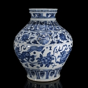 Jarrón de porcelana 