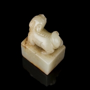 Hetian jade seal ‘Auspicious Beast’, Qing dynasty