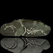 Figura de jade verde espinaca 