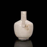 Ceramic jug with cream glaze, Ding kiln