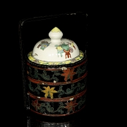 Wooden and porcelain box, Qing dynasty - 6