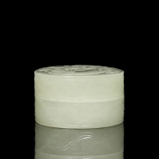Caja de jade blanco