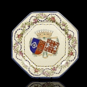 Plato de porcelana