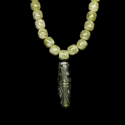 Collar de cuentas de jade y ágata 
