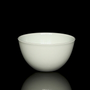 White porcelain bowl, with Kangxi mark - 1