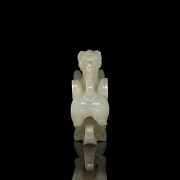 Amuleto de jade blanco