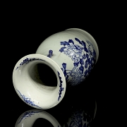Jarrón de porcelana esmaltada