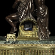 Reloj de mesa de estilo Imperio, s.XX