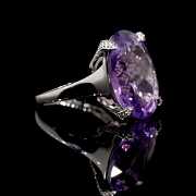 Anillo de oro blanco 18 kt con amatista y diamantes - 5