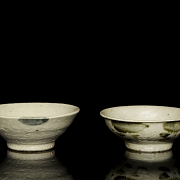 Dos cuencos de cerámica vidriada, dinastía Qing