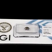 Diamante natural en talla brillante, 0.67 ct, certificado IGI
