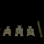 Collection of six Chinese coins “hoe and sword” - 1