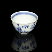 青花人物小瓷杯， 清代 - 5
