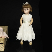 Muñeca de porcelana de Lehmann y Cía., España, c. 1910-1920