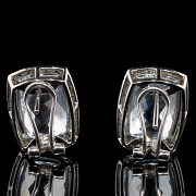 Pendientes en oro blanco de 18k, topacios y diamantes