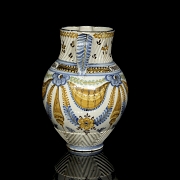 Ceramic jug from Talavera de la Reina, Modesta Diaz, 1865