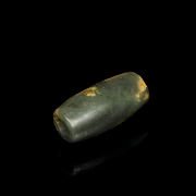 Cuenta de jade tallado, cultura Hongshan