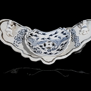 Blue and white porcelain cushion ‘Phoenix and children’, Yuan style