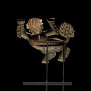 Escultura de cobre dorado policromado 