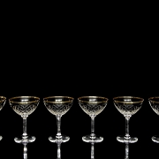 Conjunto de seis copas de licor con filo dorado, s.XX - 5