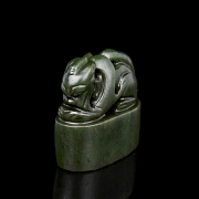 Sello de jade verde espinaca 