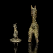 Pair of brass Dhokra figures, ‘Ram and Horse’, India, 20th century - 3