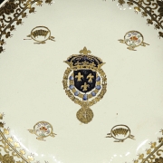 Plato de porcelana