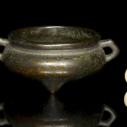 Incensario trípode de bronce patinado, con sello Chongzhen - 6