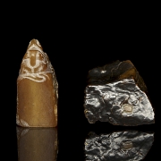 Dos figuras de piedra tallada, s.XX