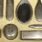 Juego de tocador de plata, ffs. s.XIX