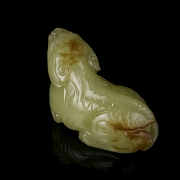 Figura tallada de jade amarillo 
