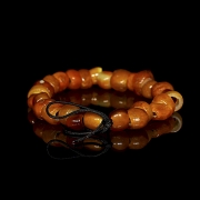 Pulsera de veintisiete cuentas de ágata, dinastía Zhou