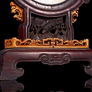 Panel con placa de jade tallado