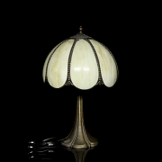 Tiffany-style table lamp, 20th century