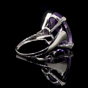 Anillo de oro blanco 18 kt con amatista y diamantes - 4