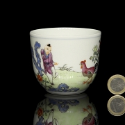 Glazed porcelain cup ‘Landscape and poem’, with Qianlong seal