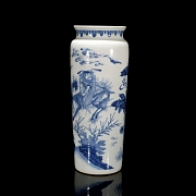 Jarrón de porcelana en azul y blanco 