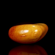 Roca en bruto de jade tallado, dinastía Qing